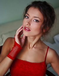 Naturally Beautiful Amateur Nudes